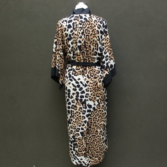 SHAN animal print robe/loungewear - NWT